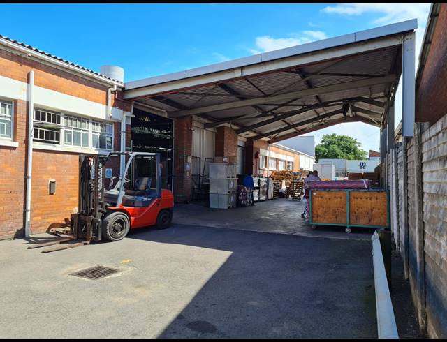 15,351M² FACTORY TO LET IN MOBENI